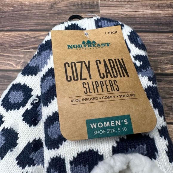 NWT Northeast Outfitters Women's Cozy Cabin Slippers Size Medium (Cheetah) - Picture 5 of 8